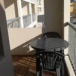 Beau Avec Balcon, Vue Piscine, Parking Prive, Climatisation, Solarium, Laverie 公寓 *