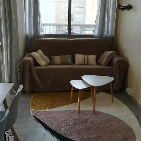 Beau Avec Balcon, Vue Piscine, Parking Prive, Climatisation, Solarium, Laverie 公寓